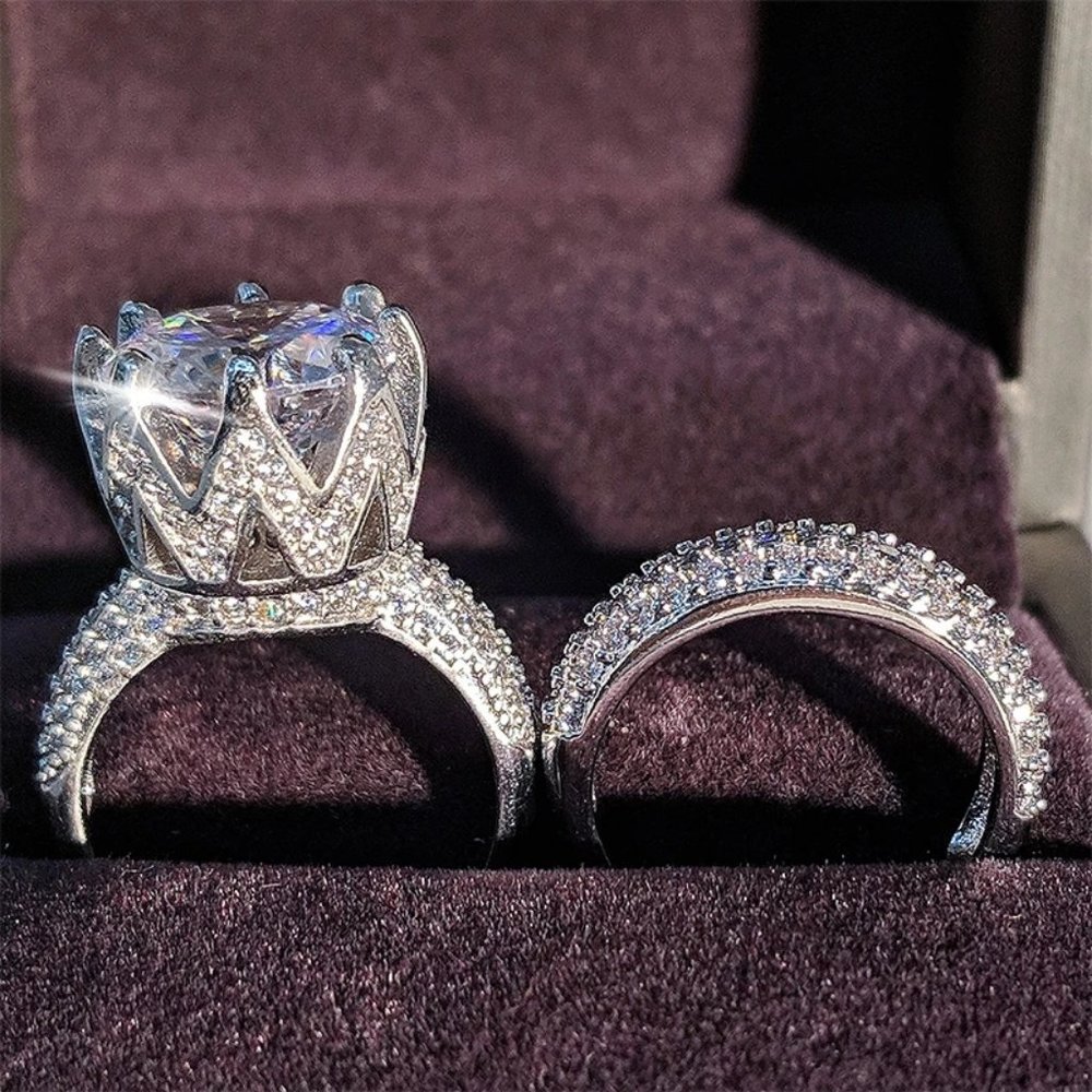 NEW Luxury 925 Sterling Silver Diamond Ring Set - Picture 4 of 5